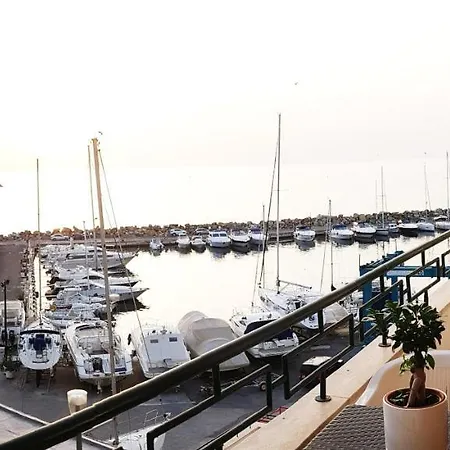 Διαμέρισμα Pleasure *